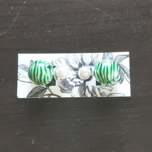 White and Green Double Back Stud